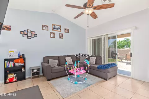 8427 W Berkeley Rd, Phoenix, AZ 85037 photo 6