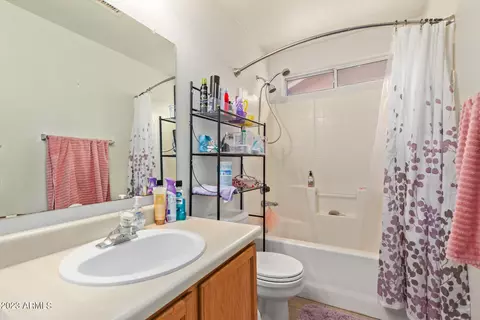 8427 W Berkeley Rd, Phoenix, AZ 85037 photo 14