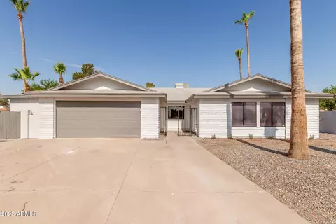 4812 E Navajo Cir, Phoenix, AZ 85044 photo 37