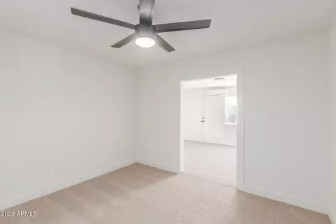 4812 E Navajo Cir, Phoenix, AZ 85044 photo 34