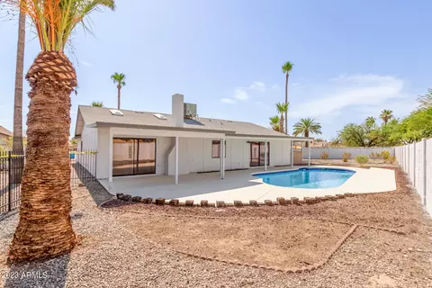 4812 E Navajo Cir, Phoenix, AZ 85044 photo 24