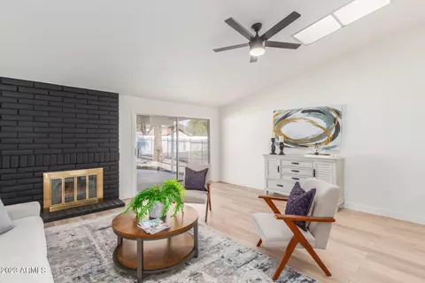 4812 E Navajo Cir, Phoenix, AZ 85044 photo 6