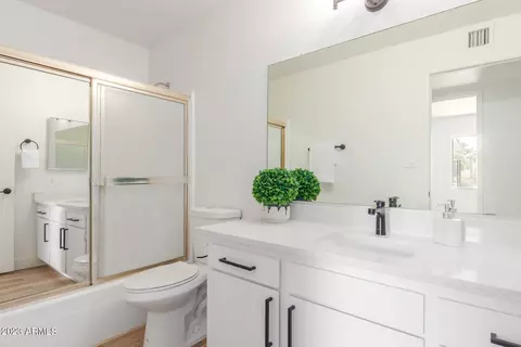 4812 E Navajo Cir, Phoenix, AZ 85044 photo 20