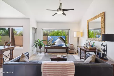 6350 N 78th St #283, Scottsdale, AZ 85250