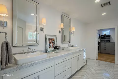 3737 E Medlock Dr, Phoenix, AZ 85018 photo 19