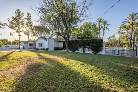 3737 E Medlock Dr, Phoenix, AZ 85018 photo 34