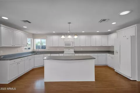 4249 E Kiowa St, Phoenix, AZ 85044 photo 7