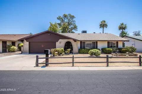 7417 Edgewood Ave, Mesa, AZ 85208