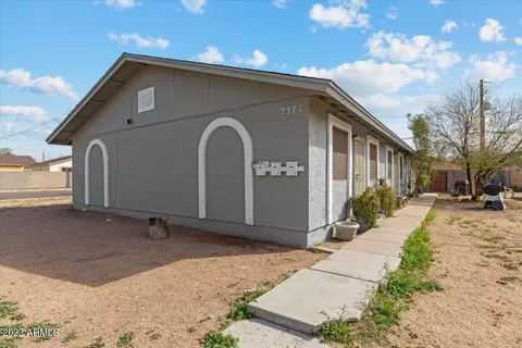 2571 E Mobile Ln, Phoenix, AZ 85040 photo 3