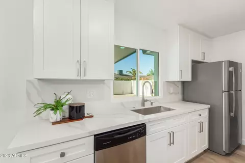 1846 E Auburn Dr, Tempe, AZ 85283 photo 11
