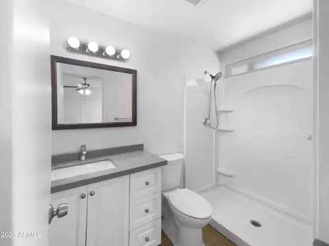 4235 E Jicarilla St, Phoenix, AZ 85044 photo 13