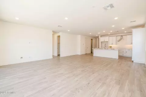 9659 E Rainbow Ave, Mesa, AZ 85212 photo 6
