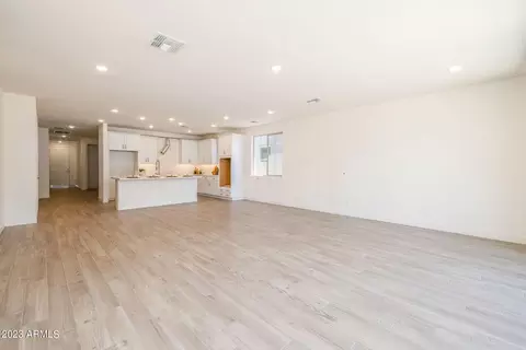 9659 E Rainbow Ave, Mesa, AZ 85212 photo 4