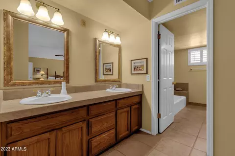2511 E Shaw Butte Dr, Phoenix, AZ 85028 photo 30