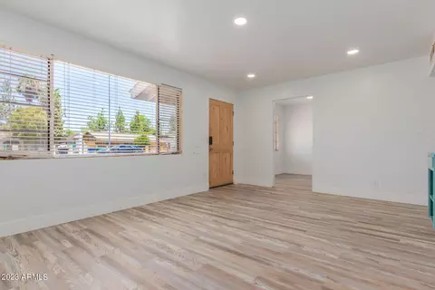 633 E 2nd St, Mesa, AZ 85203 photo 4