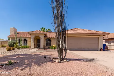 422 E Huber St, Mesa, AZ 85203
