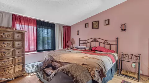 586 S Warner Dr, Apache Junction, AZ 85120 photo 10