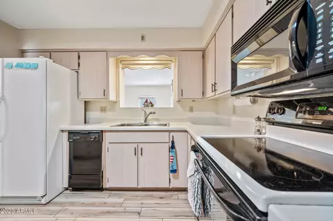 6305 El Paso St, Mesa, AZ 85205 photo 9
