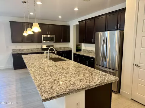 2204 E Ottawa Ln, Phoenix, AZ 85024 photo 4