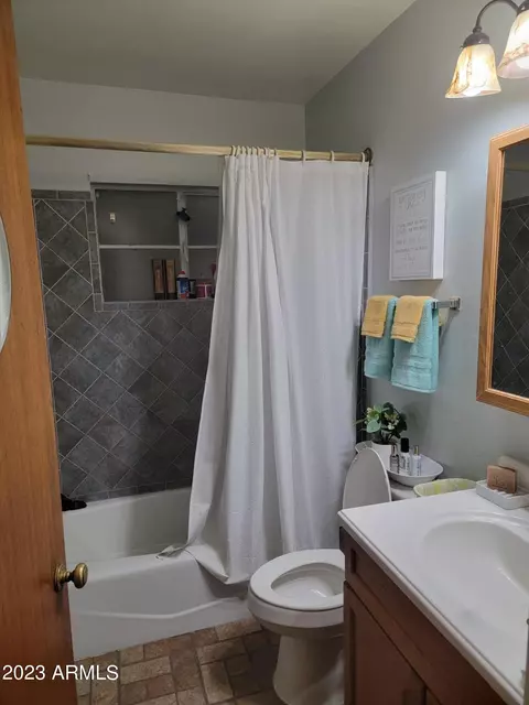4542 E Glenrosa Ave, Phoenix, AZ 85018 photo 8