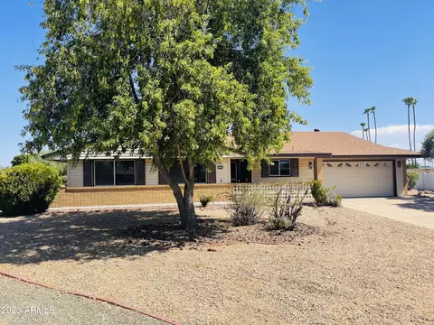 13801 N 98th Ave, Sun City, AZ 85351
