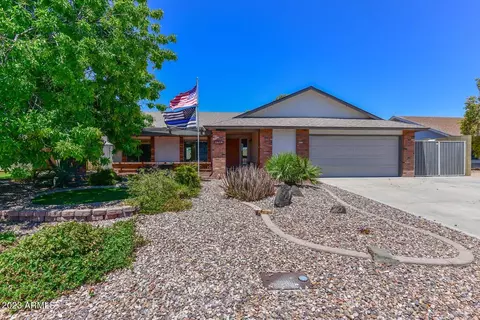 7932 W Larkspur Dr, Peoria, AZ 85381