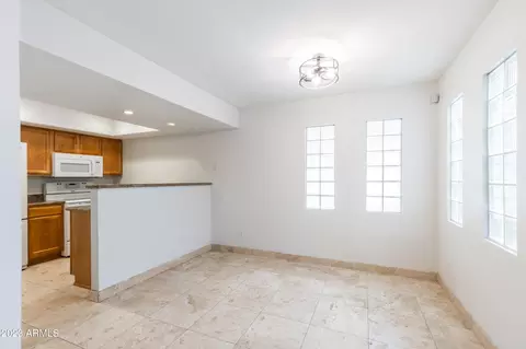 3235 E Camelback Rd #106, Phoenix, AZ 85018 photo 8