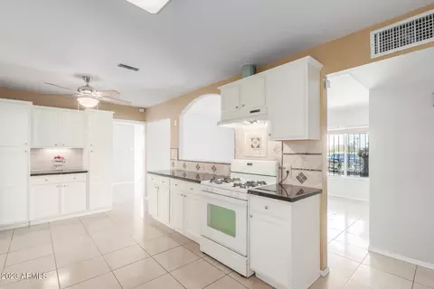 8634 S 3rd St, Phoenix, AZ 85042 photo 9