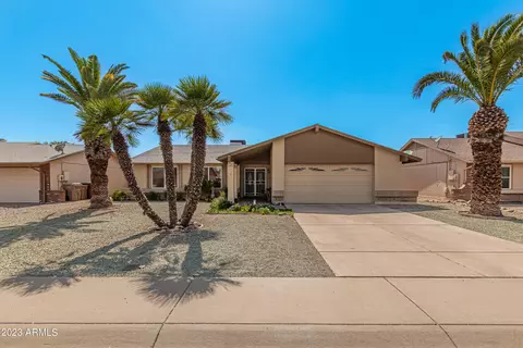 8026 N 105th Ln, Peoria, AZ 85345