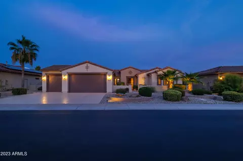 17137 W Whitmore Hall Ln, Surprise, AZ 85387