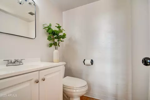 1340 E Brill St #5, Phoenix, AZ 85006 photo 9
