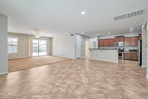 2855 E Palmdale Ln, Gilbert, AZ 85298 photo 3