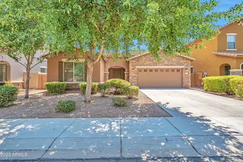 2855 E Palmdale Ln, Gilbert, AZ 85298