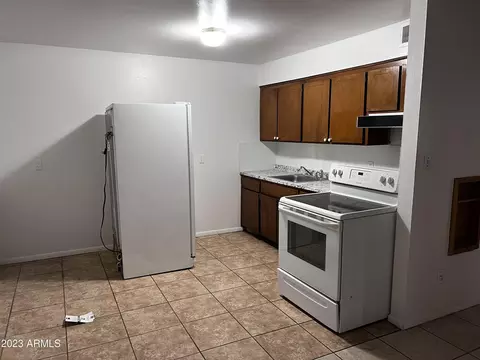 321 N 40th Ave, Phoenix, AZ 85009 photo 9