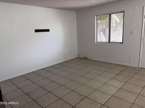 321 N 40th Ave, Phoenix, AZ 85009 photo 8