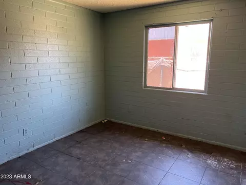 321 N 40th Ave, Phoenix, AZ 85009 photo 10