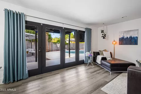 1329 E Avalon Dr, Phoenix, AZ 85014 photo 7