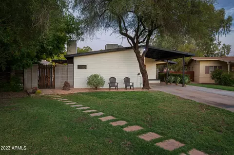 1329 E Avalon Dr, Phoenix, AZ 85014 photo 3