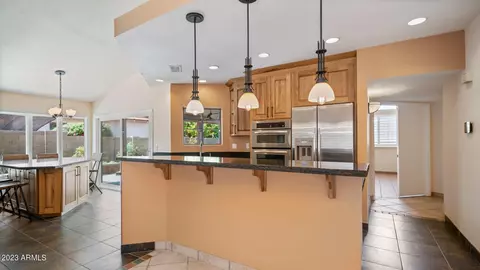 3836 E Coconino St, Phoenix, AZ 85044 photo 10