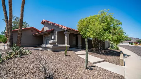 3836 E Coconino St, Phoenix, AZ 85044 photo 33
