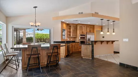 3836 E Coconino St, Phoenix, AZ 85044 photo 11