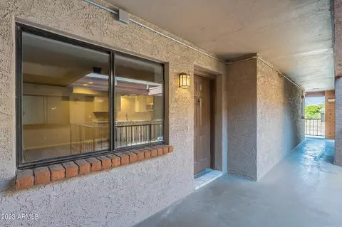 17 E Ruth Ave #304, Phoenix, AZ 85020 photo 2