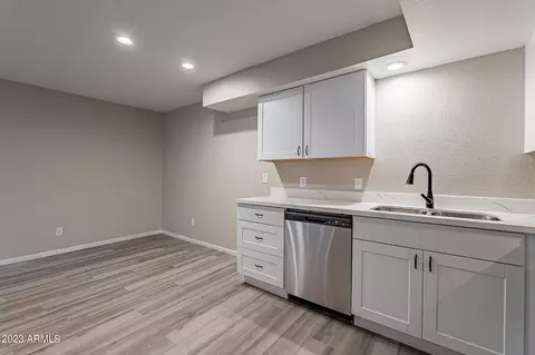 17 E Ruth Ave #304, Phoenix, AZ 85020 photo 7