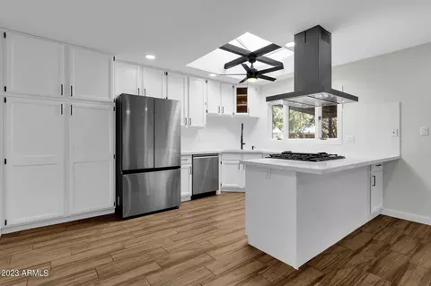 2058 E Yale Dr, Tempe, AZ 85283 photo 8