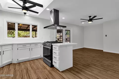 2058 E Yale Dr, Tempe, AZ 85283 photo 9