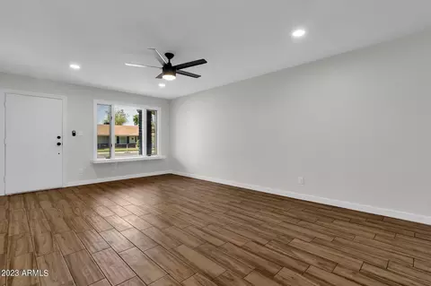 2058 E Yale Dr, Tempe, AZ 85283 photo 3