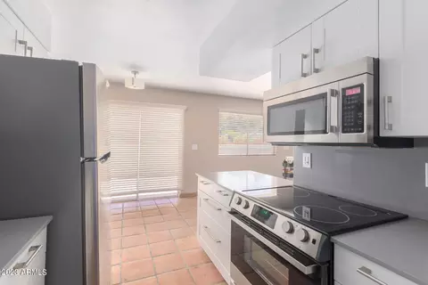 1902 E Orange Dr, Phoenix, AZ 85016 photo 12