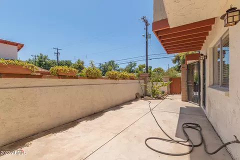 1902 E Orange Dr, Phoenix, AZ 85016 photo 3