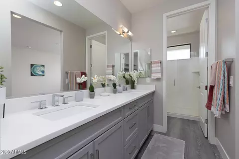 3126 E Beryl Ave, Phoenix, AZ 85028 photo 10