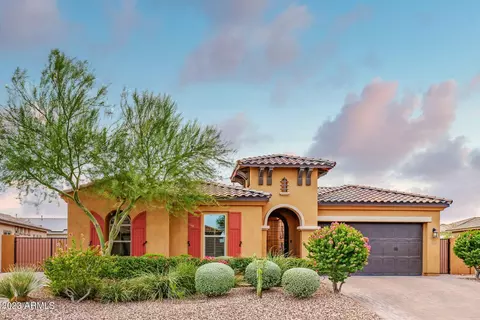 9266 W Louise Dr, Peoria, AZ 85383